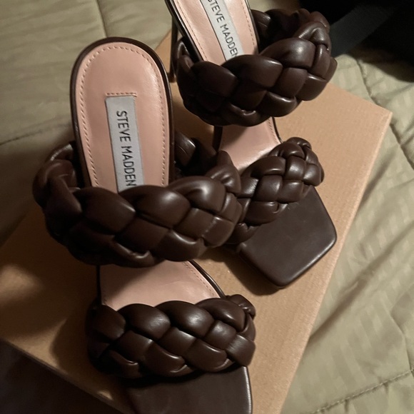 Steve Madden Heels - Picture 3 of 5